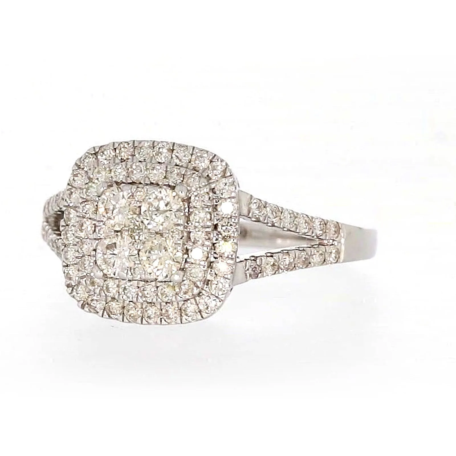 9ct White Gold Round Brilliant Cut with 1 CARAT tw of Diamonds Ring