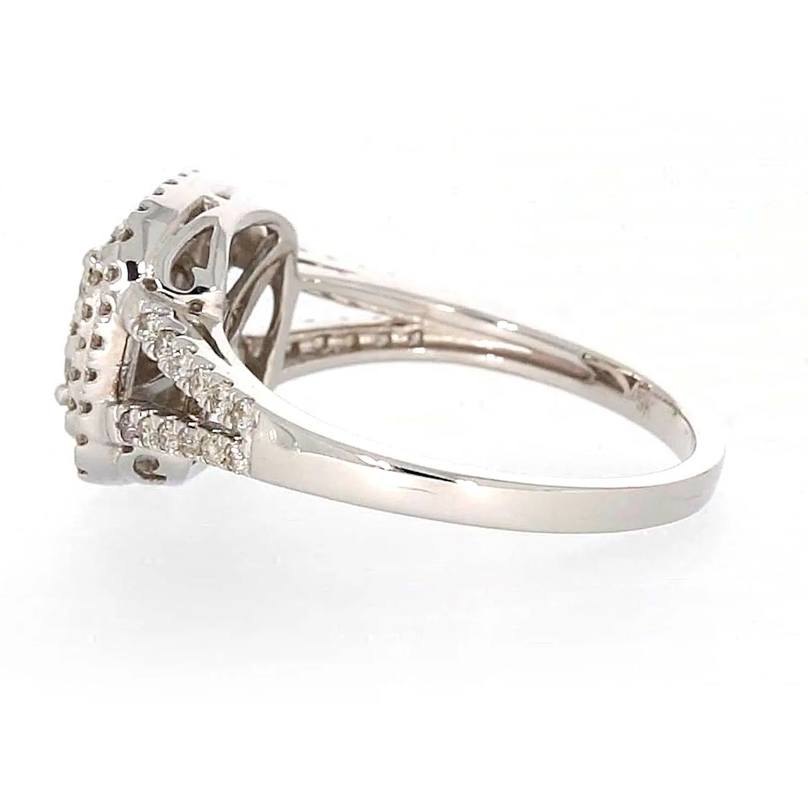 9ct White Gold Round Brilliant Cut with 1 CARAT tw of Diamonds Ring