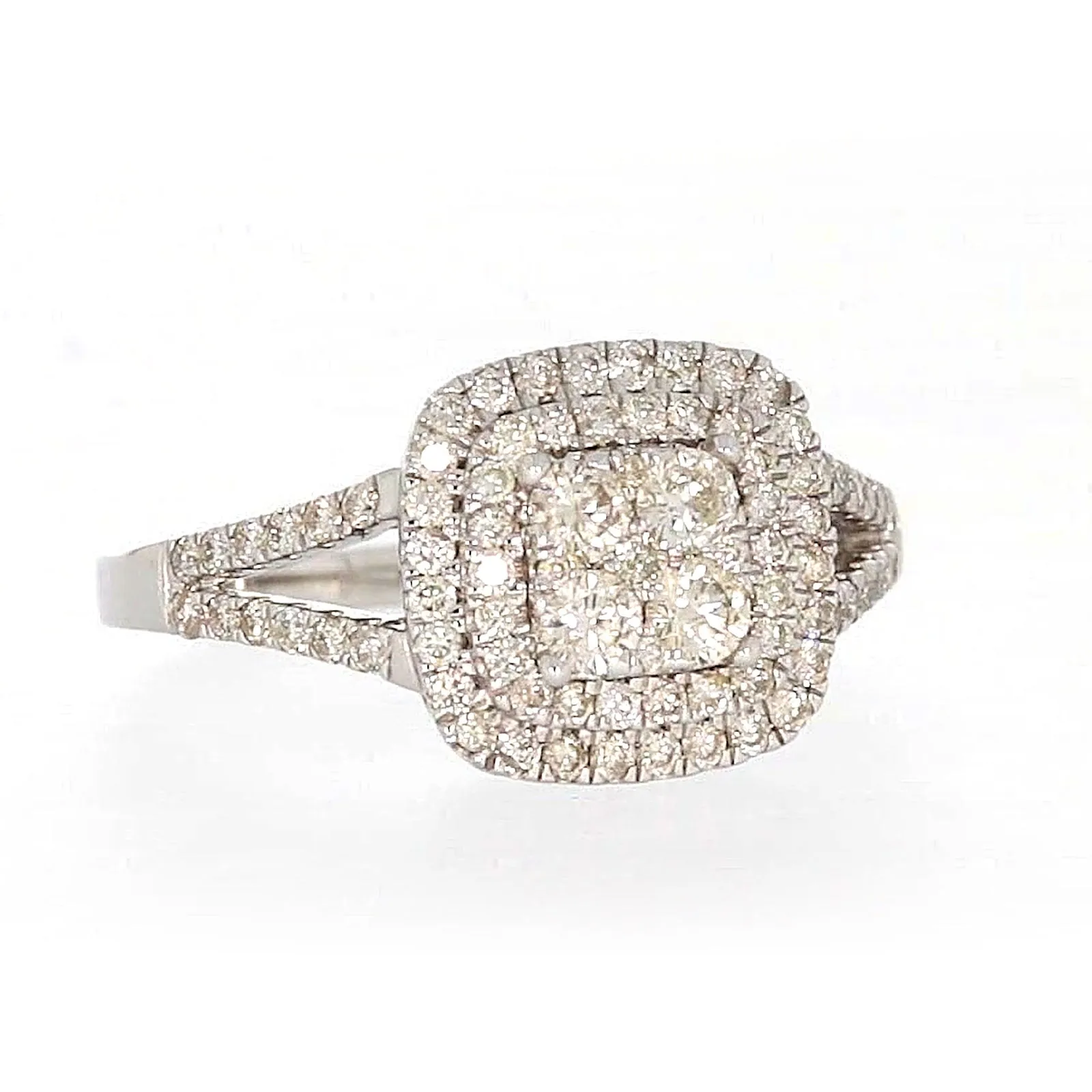9ct White Gold Round Brilliant Cut with 1 CARAT tw of Diamonds Ring
