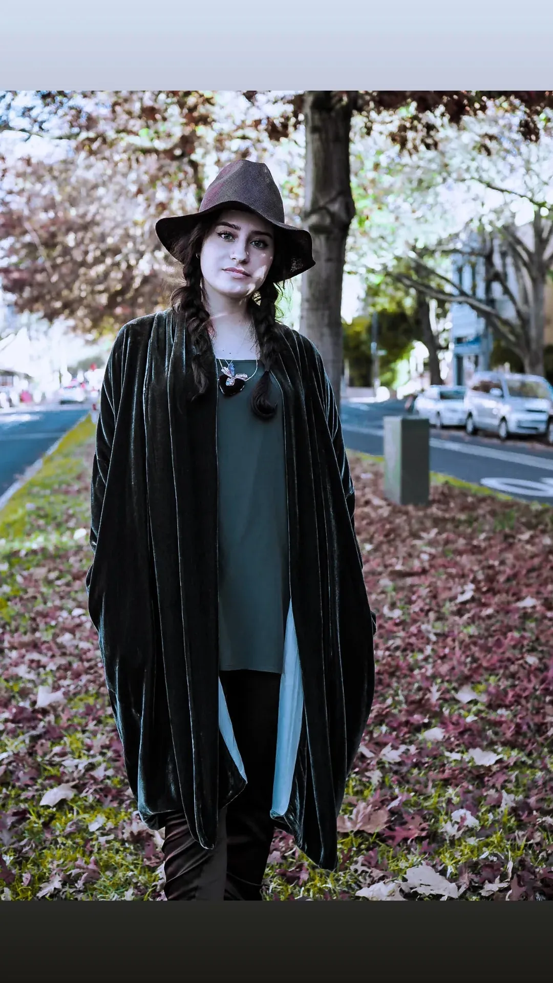 Cocoon coat (Silk velvet ) - Khaki Green