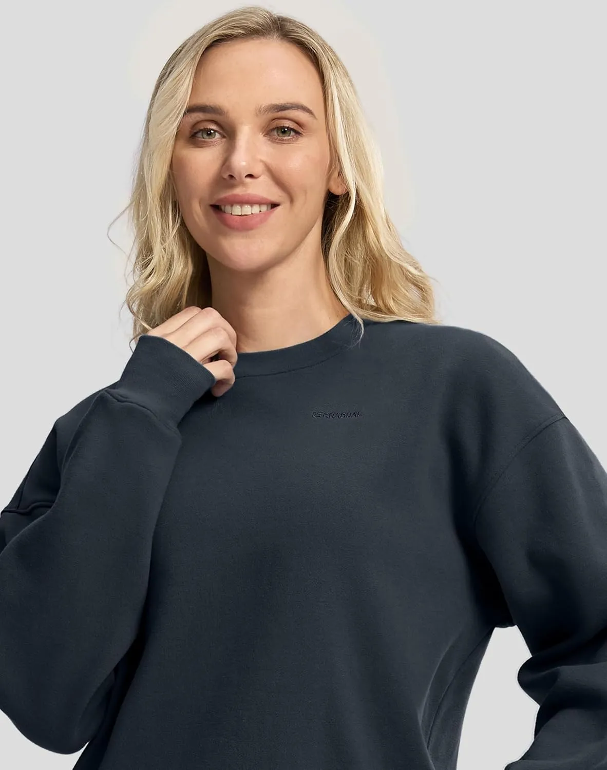 G Gradual Women's Crewneck Sweatshirts Oversized Cotton-blend Fleece Pullover Sweatshirt for Women Loose Fit