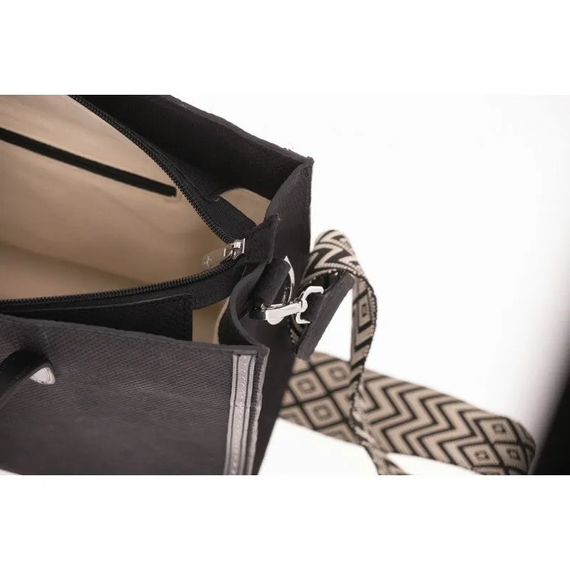 Handbag Romane