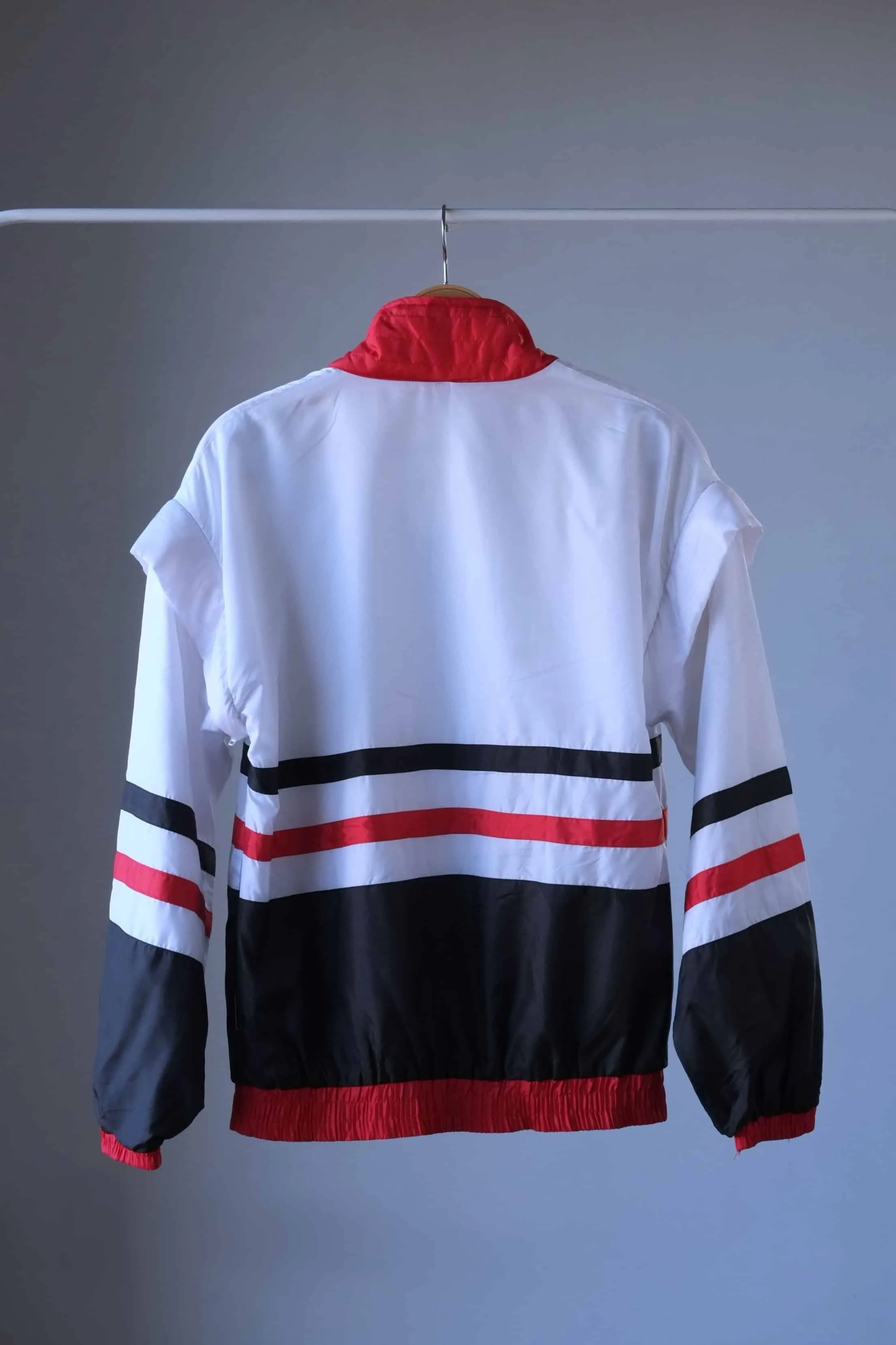 LACOSTE Vintage Track Jacket – Detachable Sleeve Windbreaker