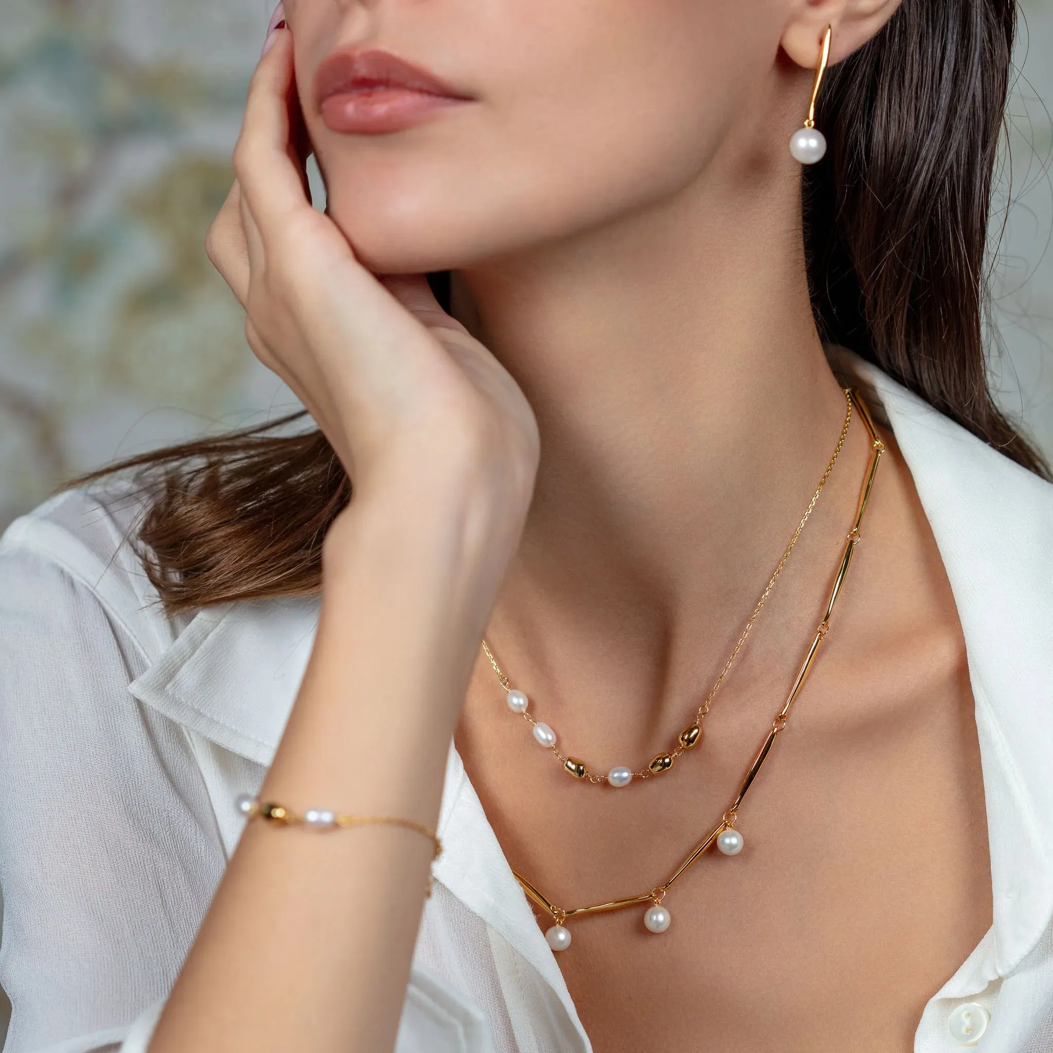 Leila Pearl Necklace