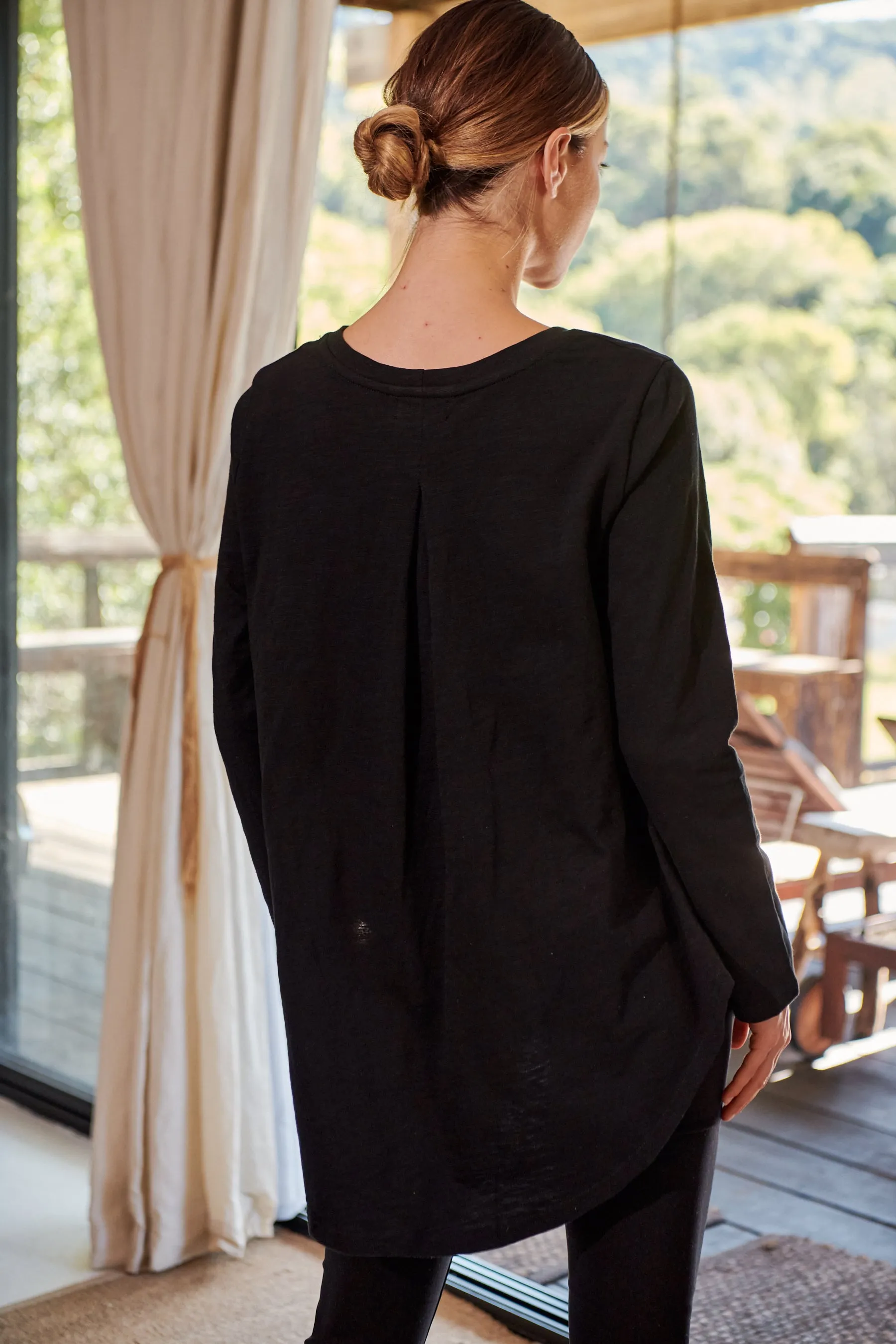 Leo Star Leopard Print Black Long Sleeve Top