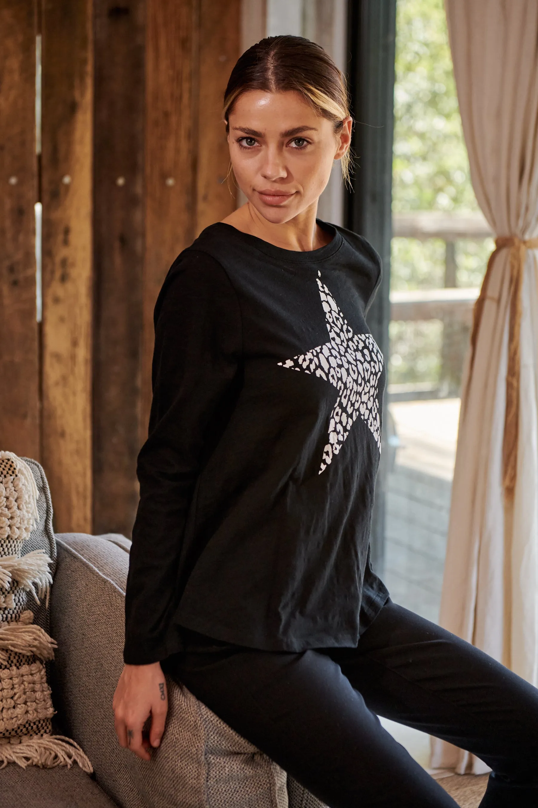 Leo Star Leopard Print Black Long Sleeve Top