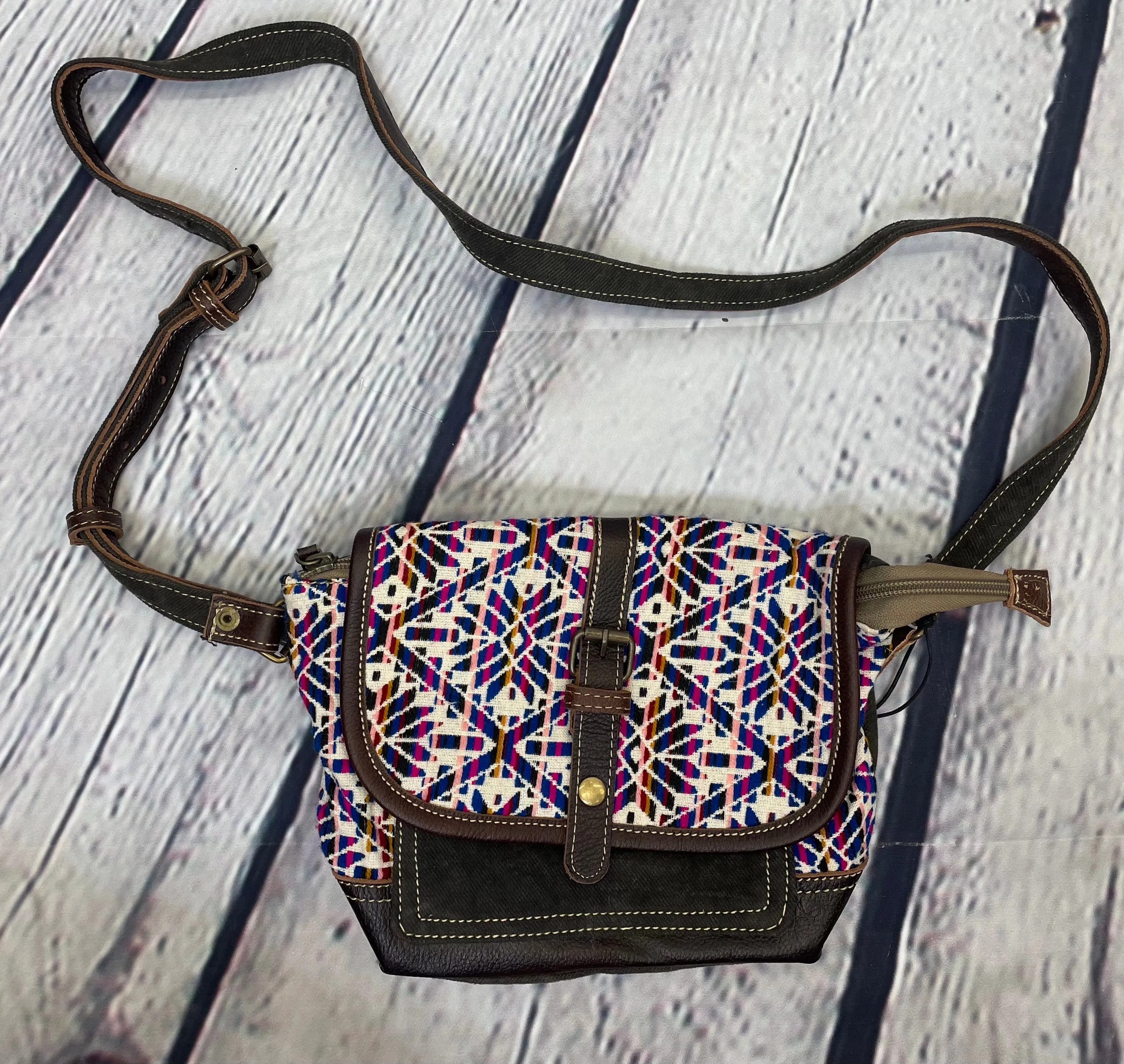 Myra Old School Small Crossbody Bag