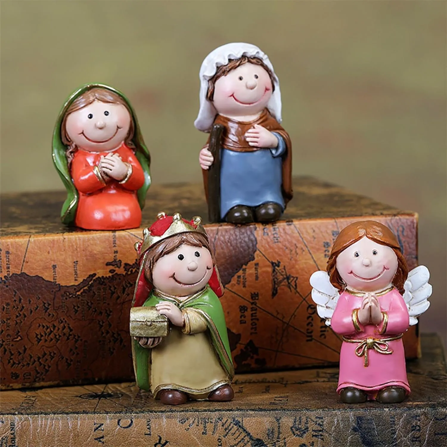 Nativity Scene Figures Ornaments, Resin Jesus Born Ornaments, 12-Piece Set