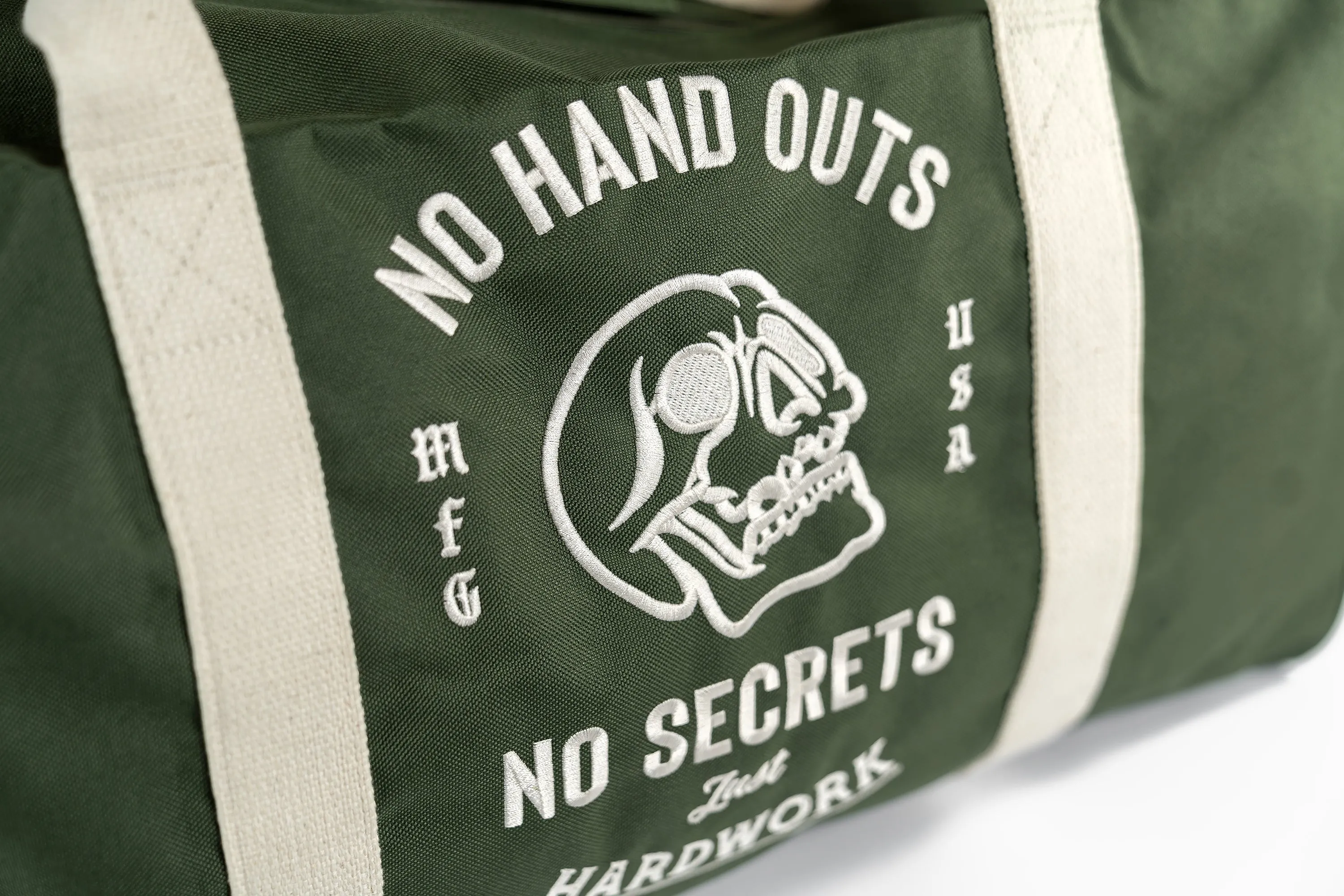NO HAND OUTS DUFFEL BAG - OLIVE