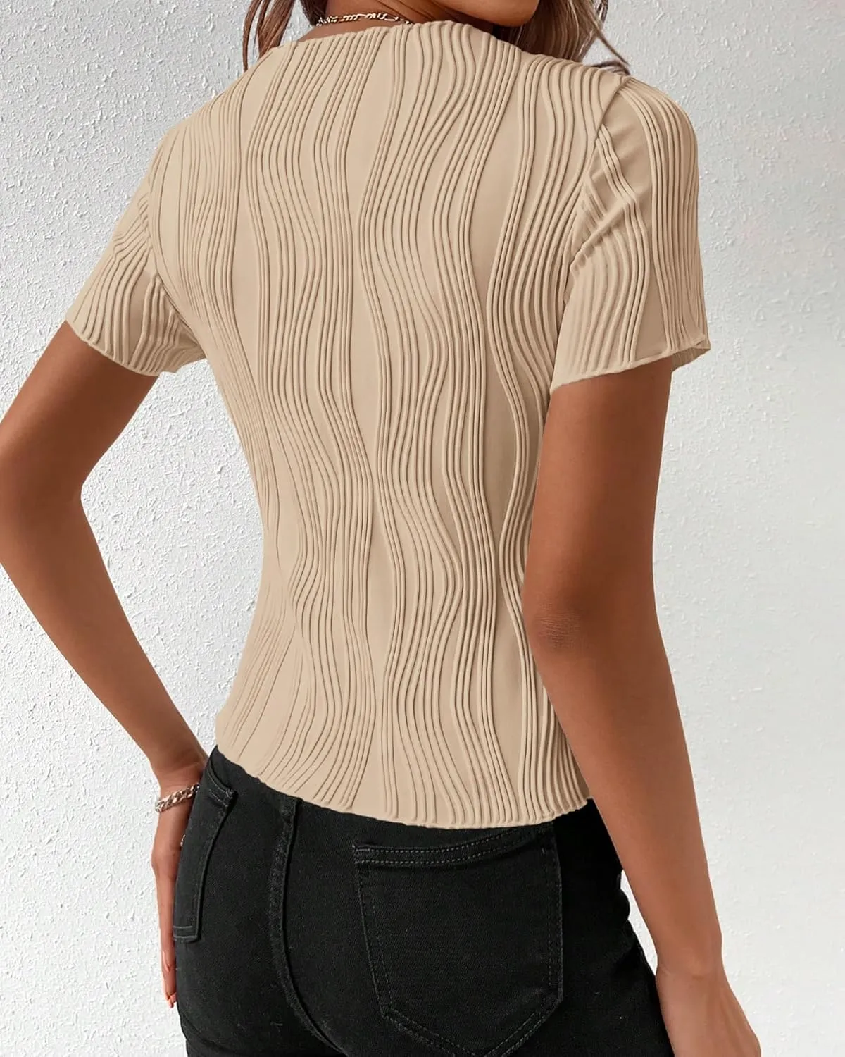 PRETTYGARDEN Women's Summer Tops 2025 Casual Short Sleeve Crewneck Slim Fit T Shirts Basic Knit Y2K Top Textured Blouse