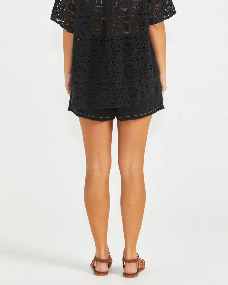 Seville Shorts - Black
