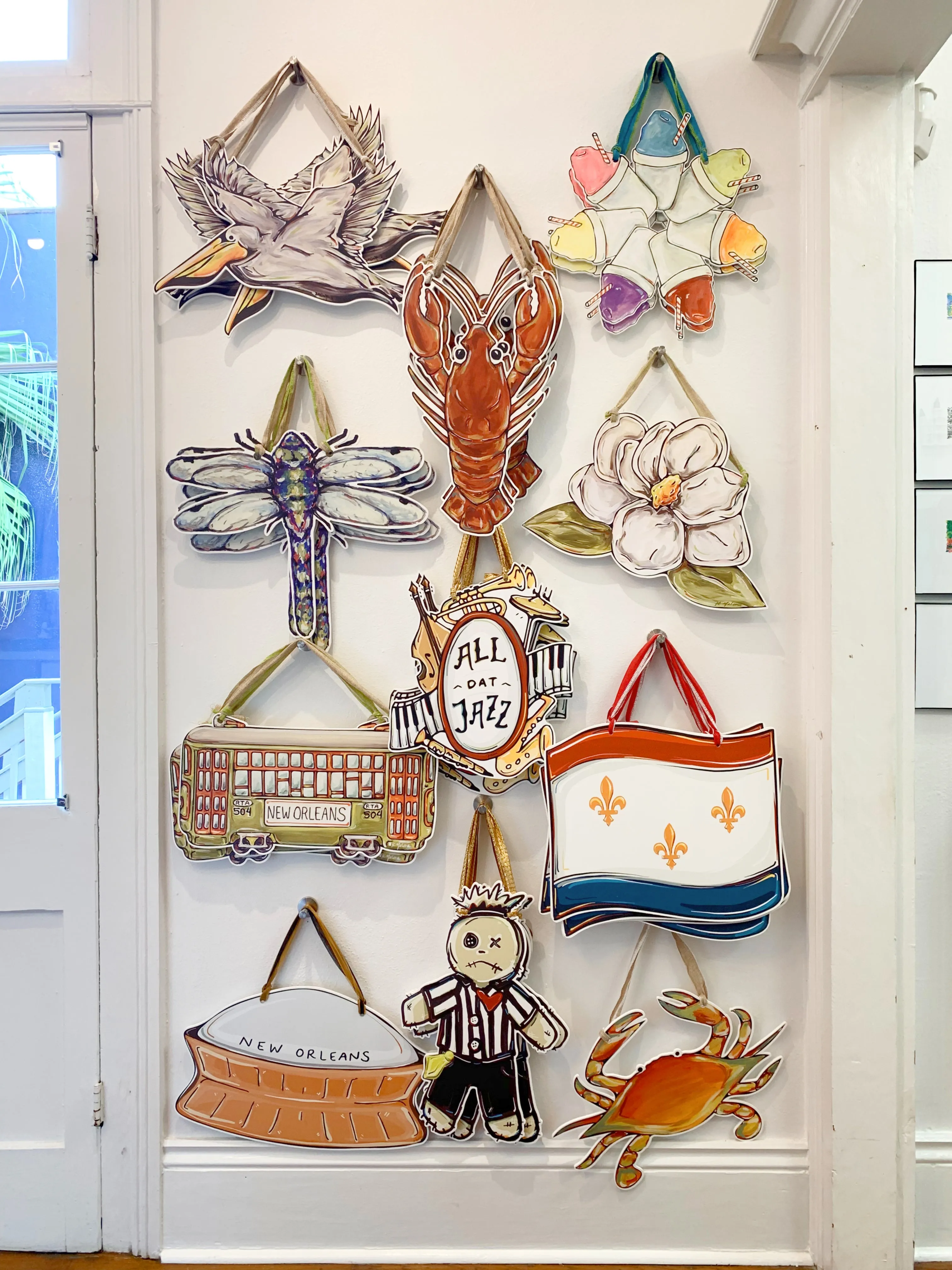Sno-Ball Wreath Door Hanger