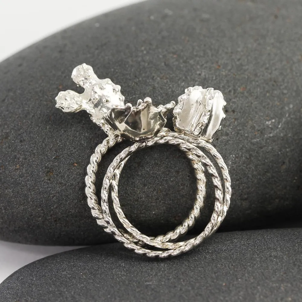 Stunning Silver Star Cactus Ring - Elegant and Unique Jewelry Piece