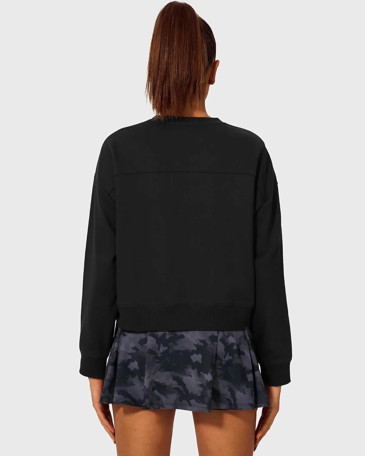 Stelle Cropped Sweatshirt for Women Crewneck Pullover Tops Oversized Long Sleeve Lightweight Casual Cotton Sweat Shirts