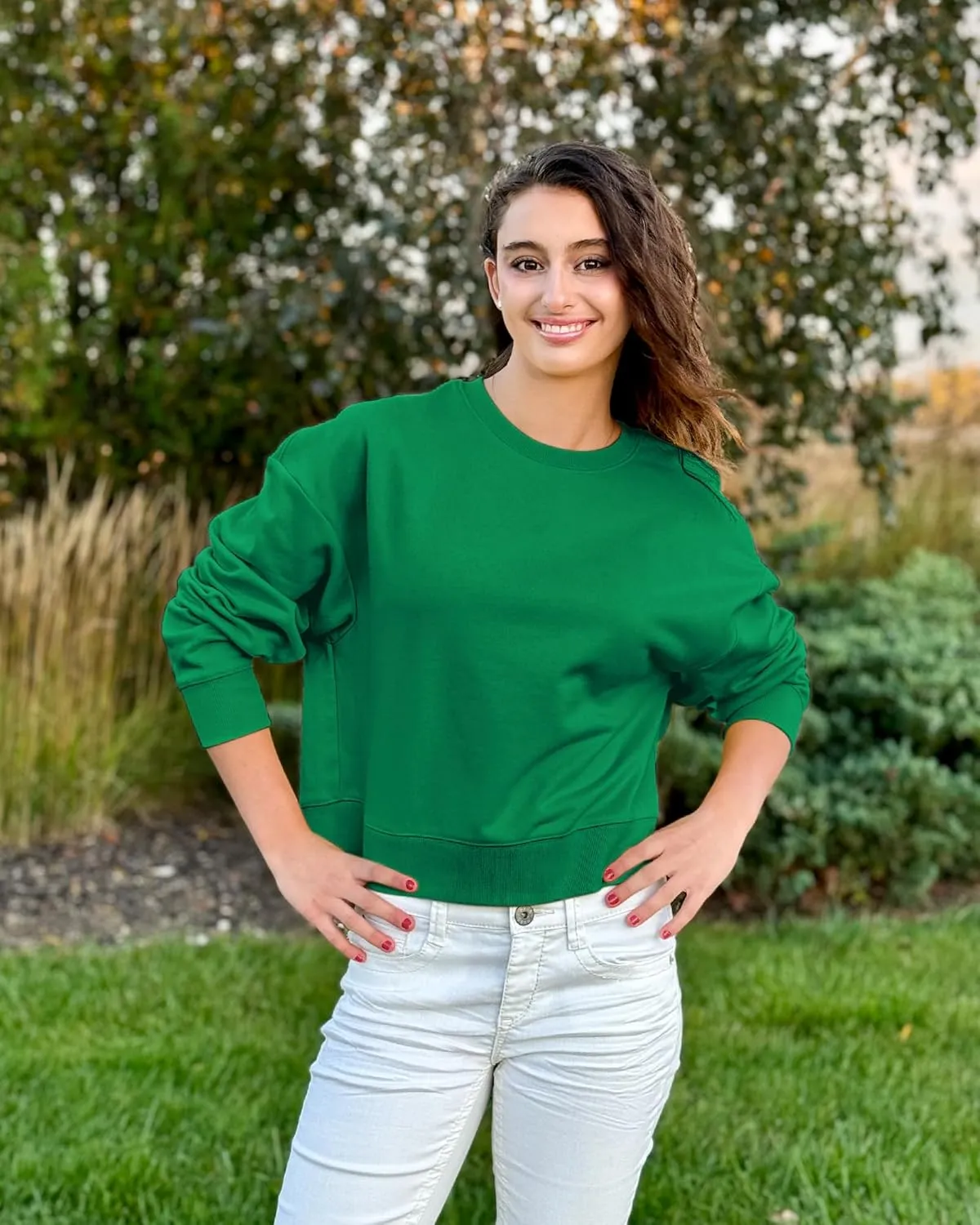 Stelle Cropped Sweatshirts for Women Cotton Long Sleeve Crop Tops Crewneck Pullover Oversized Sweater