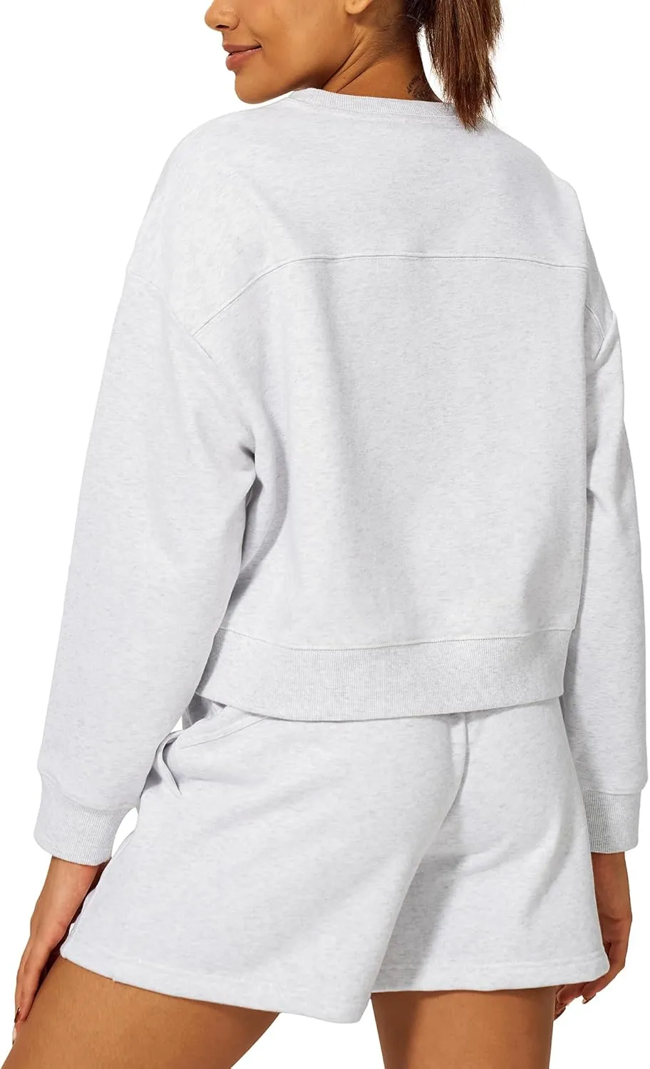 Stelle Cropped Sweatshirts for Women Cotton Long Sleeve Crop Tops Crewneck Pullover Oversized Sweater