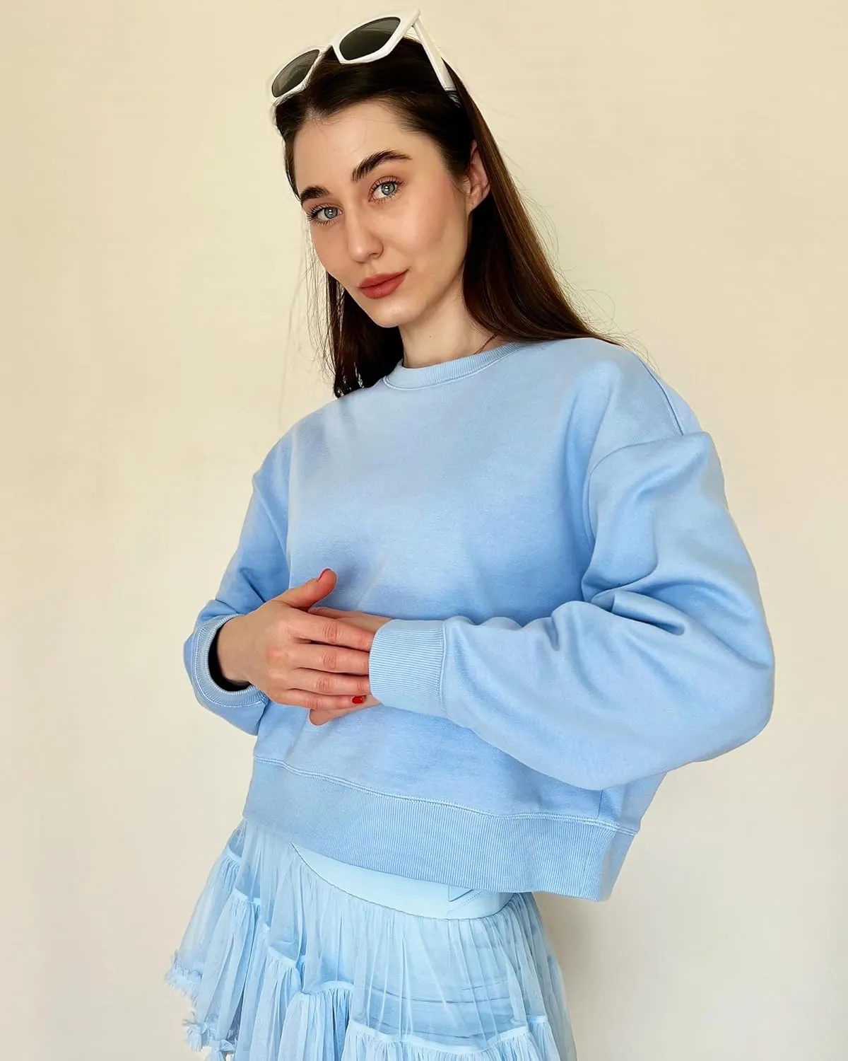 Stelle Cropped Sweatshirts for Women Cotton Long Sleeve Crop Tops Crewneck Pullover Oversized Sweater