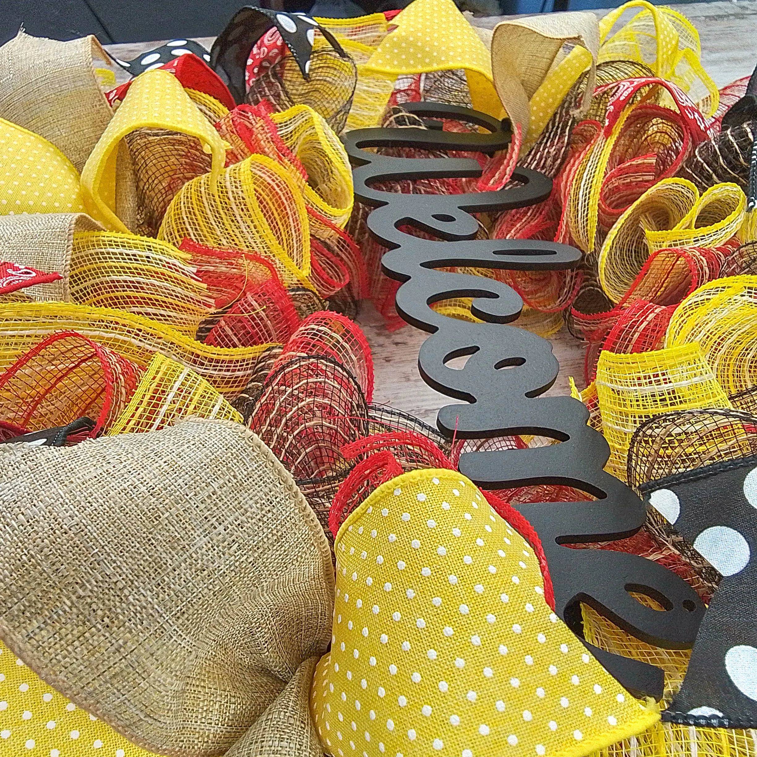 Summer Welcome Mesh Wreath, Yellow Wreaths for Front Door, Black Red
