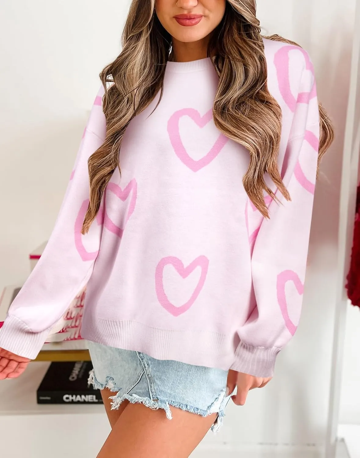 UNIQUEONE Valentines Sweater Women Love Sweatshirt Heart Graphic Knit Sweaters Valentine Day Oversized Crewneck Tops