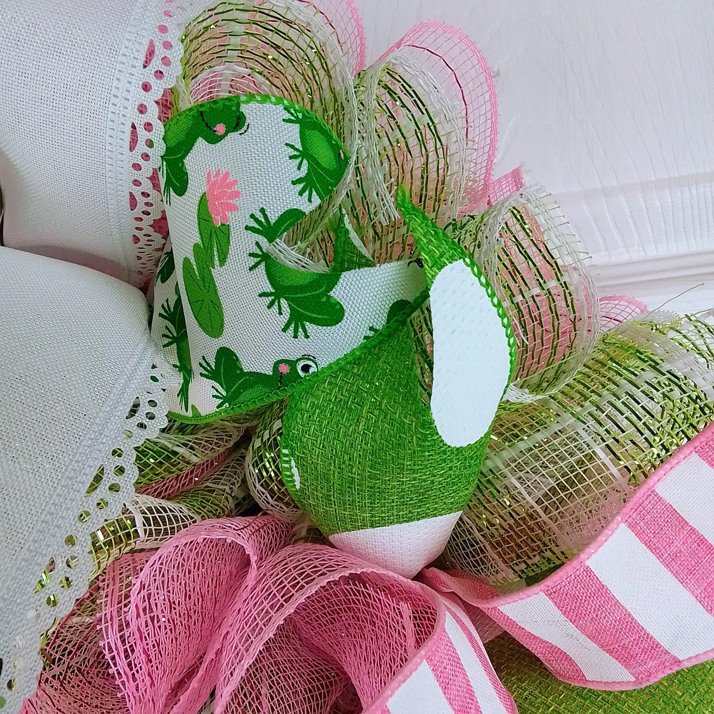 Welcome to our Pad Frog Wreath - Spring Summer Front Door Decor - Green Pink White