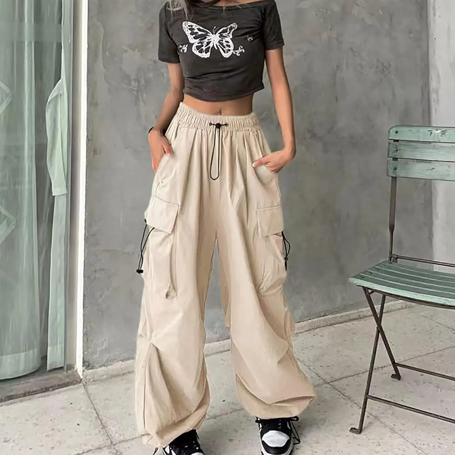 Women Elastic Waist Cargo Pants Parachute Drawstring Overalls Wide Leg Trendy Y2K Pants Teen Girls Hiking Trousers