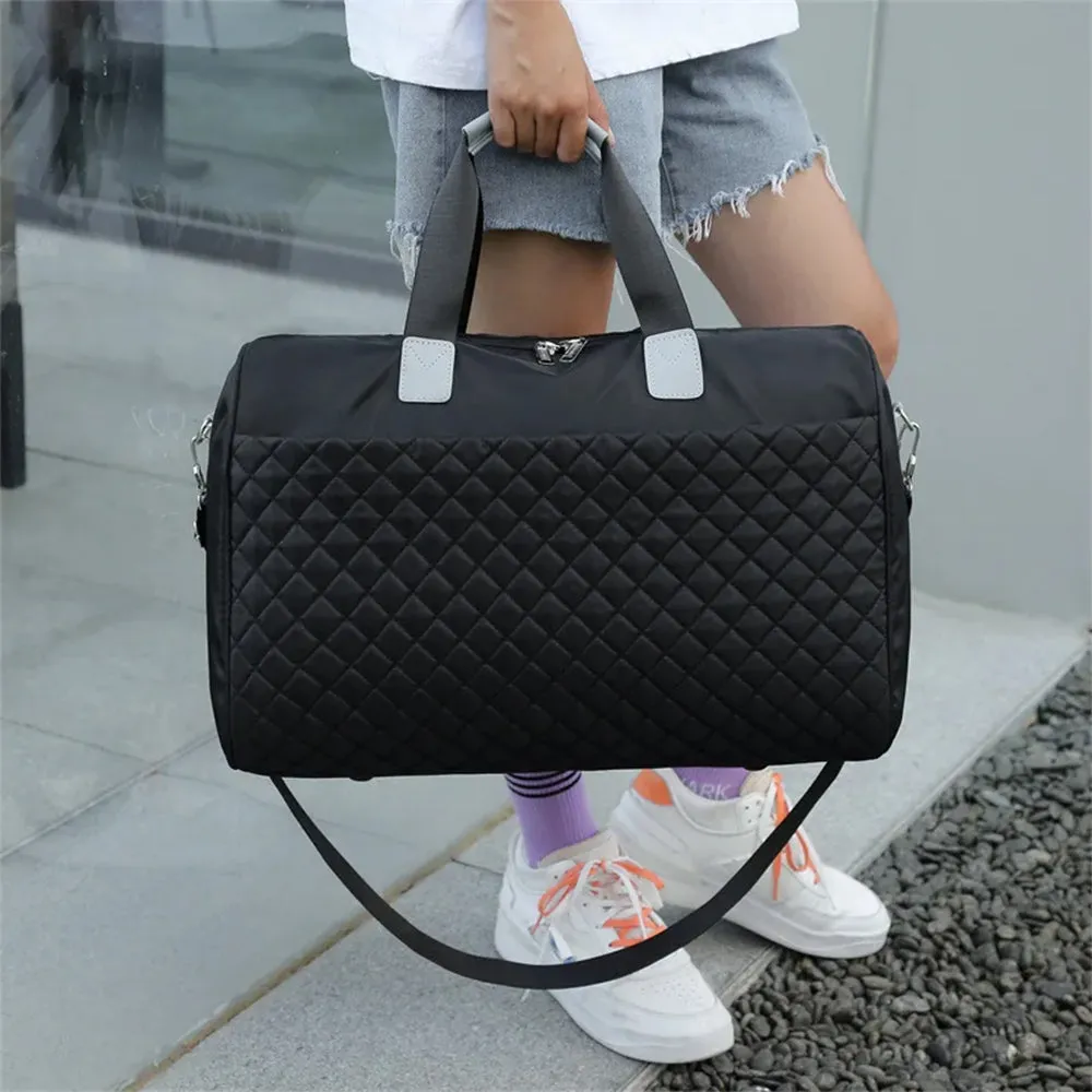 Women Large Travel Duffle Bag Carry-on Overnight Bag Weekend Travel Tote Bag Yoga Gym Bag Black