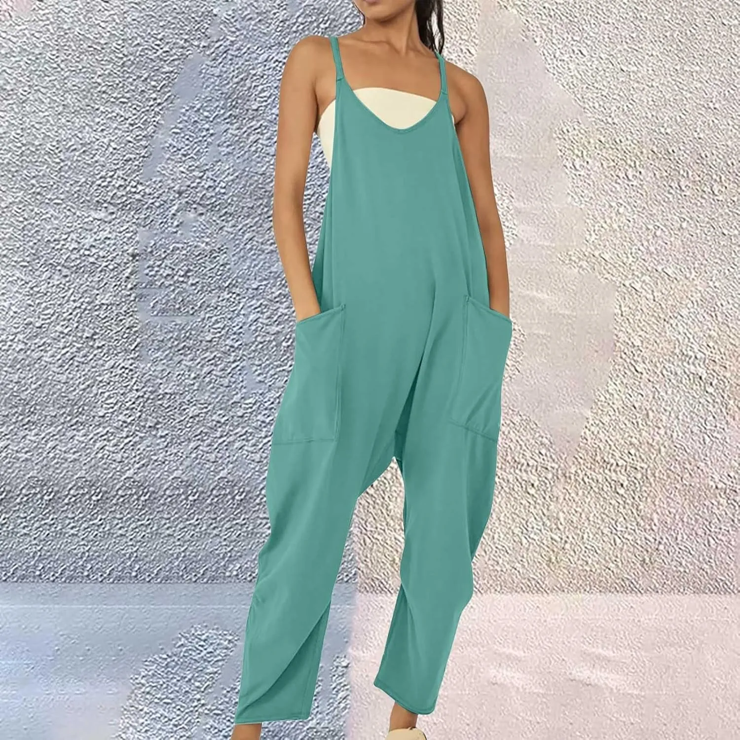 Women's Casual Loose Fit Jumpsuit Pocket Overalls for Daily Wear Adjustable Belt Outfits for Commuting Trending Style