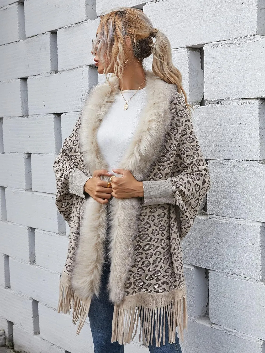 Women's Faux Fur Collar Shawl Tassel Cloak Cardigan Sweater Batwing Long Sleeve Knit Cape Open Front Cloak