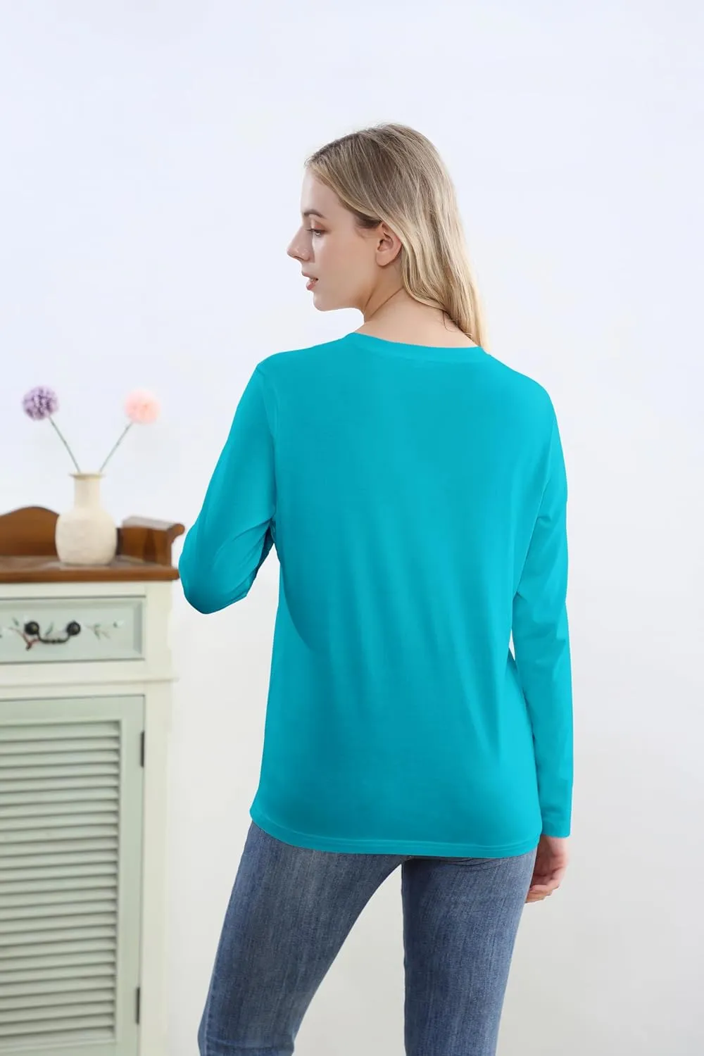 Women's Long Sleeve Crew Neck Cotton T-Shirt Regular Fit Lightweight Solid Basic Tee Soft Casual Tops Baselayer