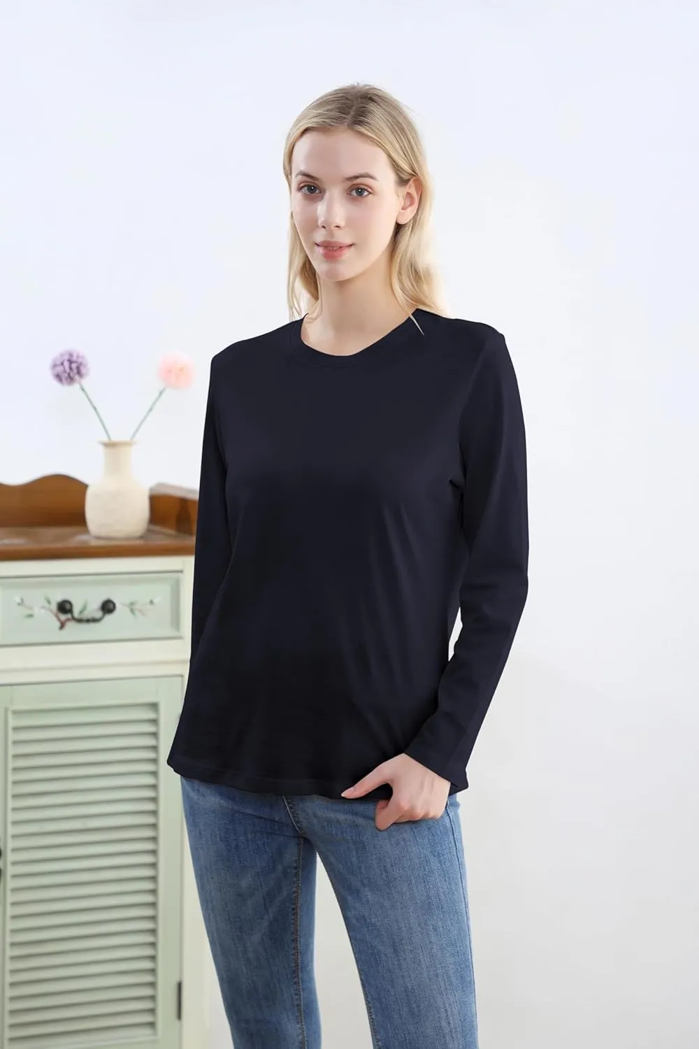 Women's Long Sleeve Crew Neck Cotton T-Shirt Regular Fit Lightweight Solid Basic Tee Soft Casual Tops Baselayer