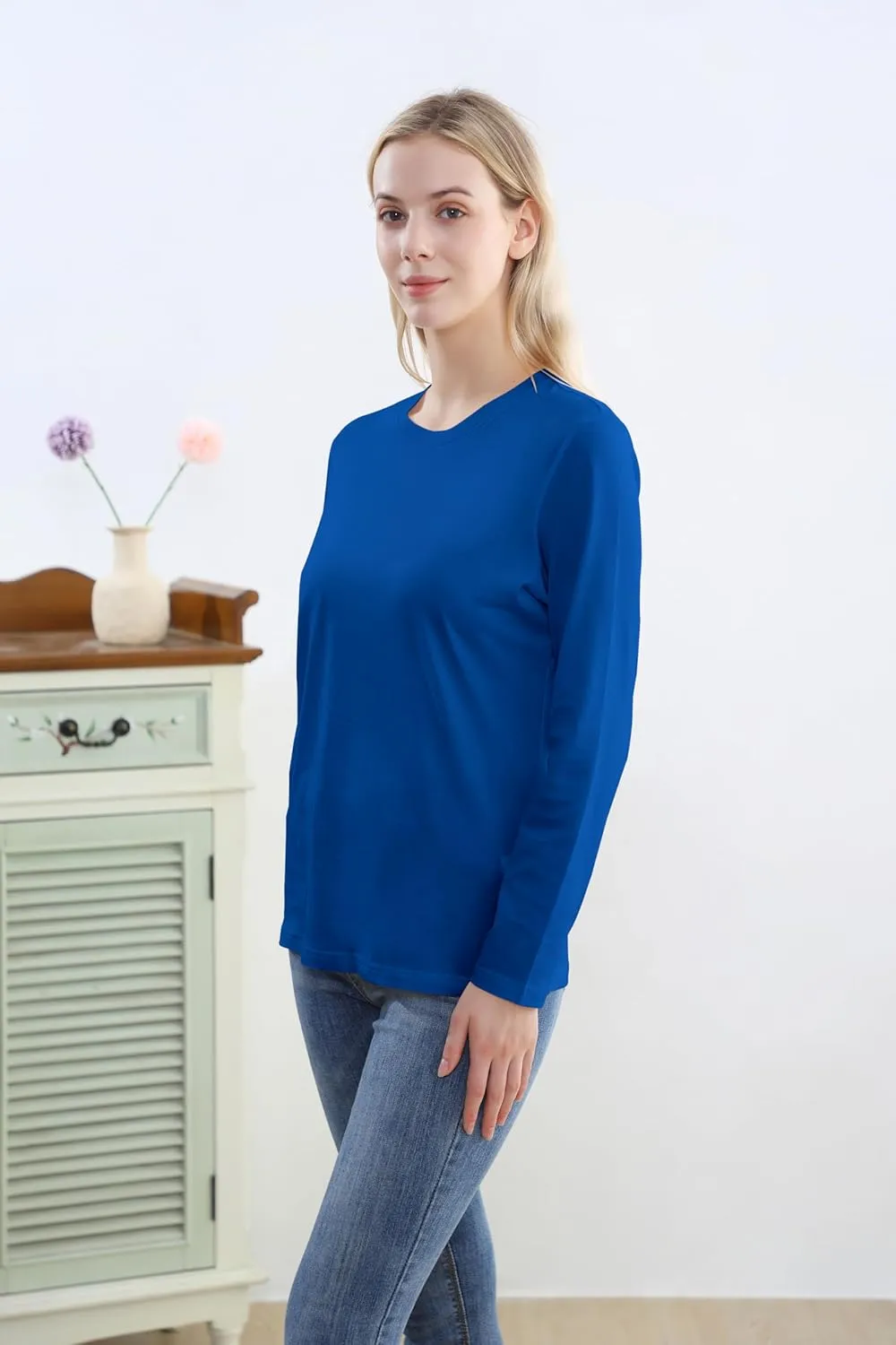 Women's Long Sleeve Crew Neck Cotton T-Shirt Regular Fit Lightweight Solid Basic Tee Soft Casual Tops Baselayer