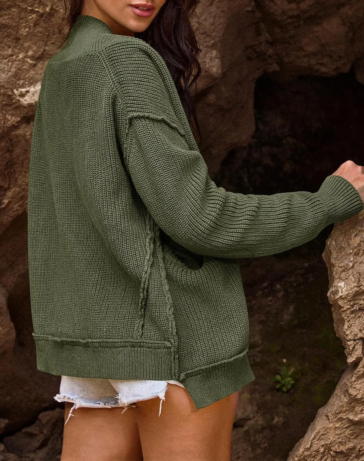 Yanekop Womens Oversized Cardigan Sweater Open Front Outerwear Chunky Knit Cropped Sweater Jacket with Pockets